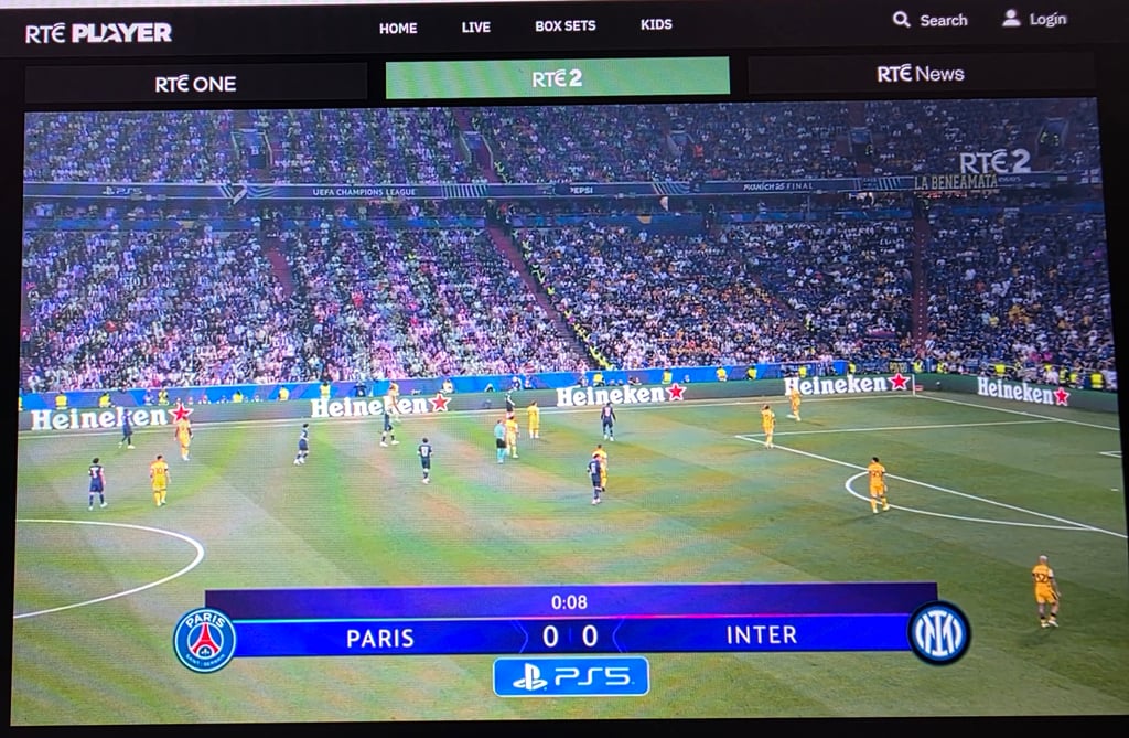 The match between PSG vs Milan began